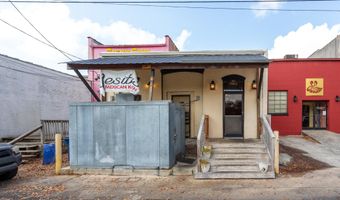 911 NOBLE St, Anniston, AL 36201