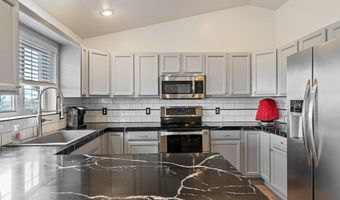 6812 LINE Ct, Cheyenne, WY 82007