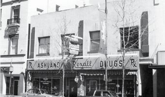 275 E Main St, Ashland, OR 97520