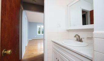 35 McAlpin St 6, Albany, NY 12209