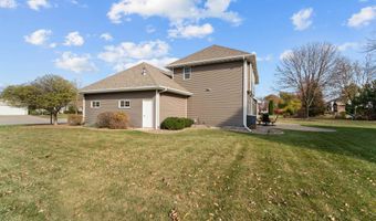 W5889 GERANIUM Drive, Appleton, WI 54915