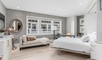 24 Brown And Howard Wharf 301, Newport, RI 02840