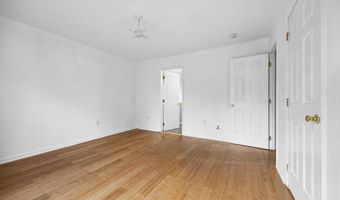 202 Pearl St, Bangor, ME 04401