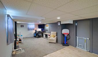 324 E Hillcrest, Alma, MI 48801