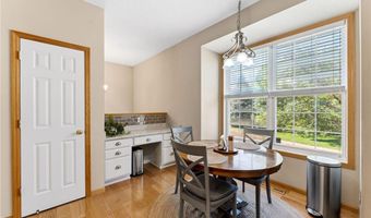 6738 158th St W, Apple Valley, MN 55124