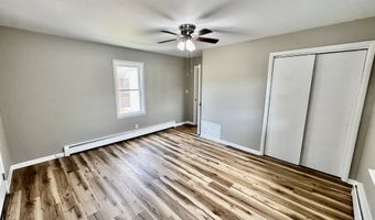 421 E 36th St, Anderson, IN 46013