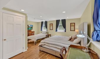 138 Guider Ln, Bethlehem, NH 03574