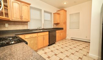 466 Cortlandt St 2nd Floor 2, Belleville, NJ 07109