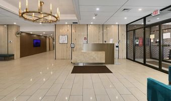 6101 EDSALL Rd 312, Alexandria, VA 22304