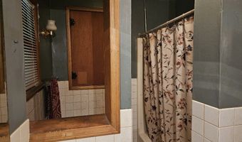 303 S Central Ave, Allerton, IA 50008