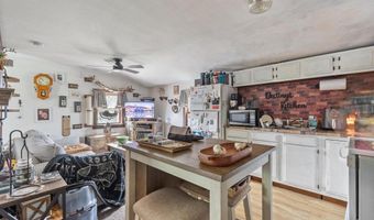 50 Exchange St, Athol, MA 01331