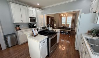 1414 Hickory St, Albertville, AL 35950
