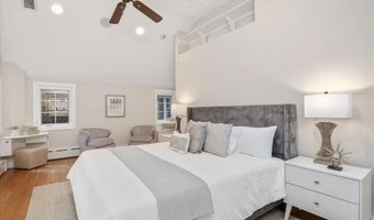 1503 N JEFFERSON St, Arlington, VA 22205