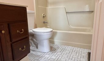 25 Janet Cir F, Bridgeport, CT 06606