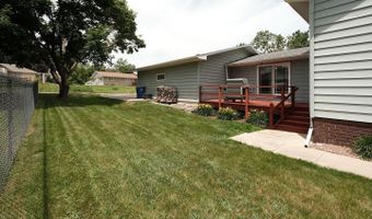 804 6th Ave, Alton, IA 51003
