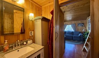 38 Lamb Farm Rd, Baileyville, ME 04694