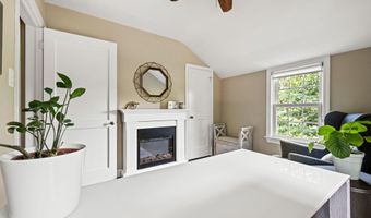 5706 9TH Rd N, Arlington, VA 22205