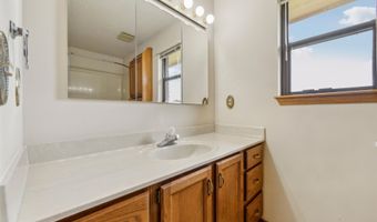 640 S Daisy Ln, Andover, KS 67002
