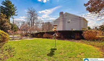 2730 Chew St, Allentown, PA 18104