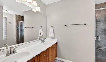 1414 Carriage Bridge Trl, Ballwin, MO 63021