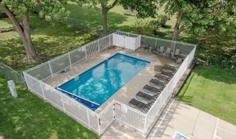 14 Iowa St B2, Arnolds Park, IA 51331