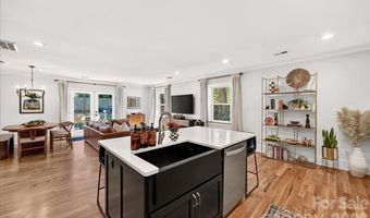 3020 Holt St, Charlotte, NC 28205