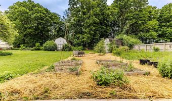 6607 W Ryan Dr, Anderson, IN 46011