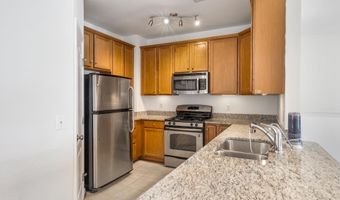24691 LYNETTE SPRINGS Ter 303, Aldie, VA 20105