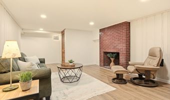 81 Alcott St, Acton, MA 01720