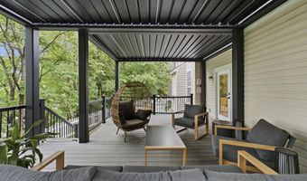 705 N ASHTON St, Alexandria, VA 22312