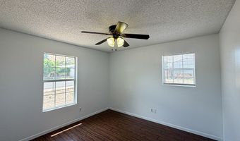 309 S 2nd St, Alpine, TX 79830