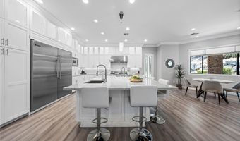 29 Soaring Bird Ct, Las Vegas, NV 89135