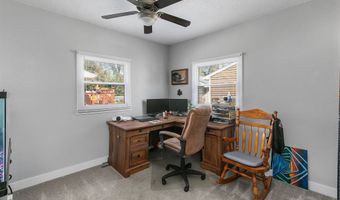 705 17th Ave SW, Altoona, IA 50009