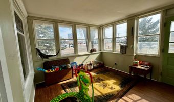 802 7th St, Britton, SD 57430