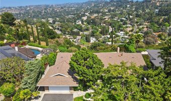 3546 Caribeth Dr, Encino, CA 91436