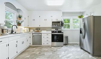 6049 E Mineral Koleen Rd, Bloomfield, IN 47424