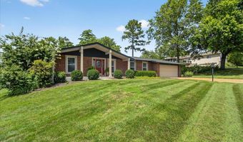 1009 Dutch Mill Dr, Ballwin, MO 63011