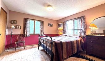 1032 Rainy Lake Rd NW, Backus, MN 56435
