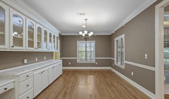 525 Ridge Cir, Brandon, MS 39047