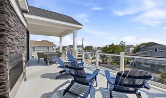 115 9TH St, Beach Haven, NJ 08008