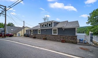 195 E Side Dr, Alton, NH 03809