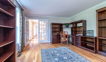 48 Cider Mill Rd, Bedford, NH 03110