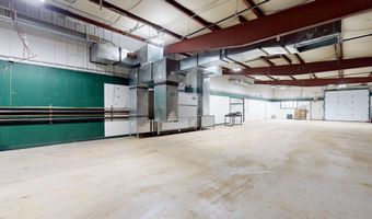 213 Washington St S, Auburn, ME 04210