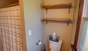 2714 Brown St, Alton, IL 62002