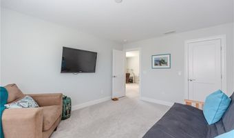 200 Wickford Ct, North Kingstown, RI 02852
