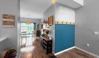 3906 Lone Peak Dr, Bismarck, ND 58503