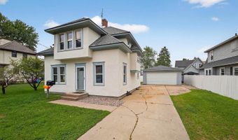 435 Maple St, Wisconsin Rapids, WI 54494