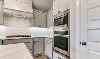 913 SW 141st St, Oklahoma City, OK 73170