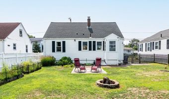 76 Burbank St, Cranston, RI 02910