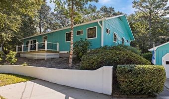 201 Hoop Pole Creek Dr, Atlantic Beach, NC 28512